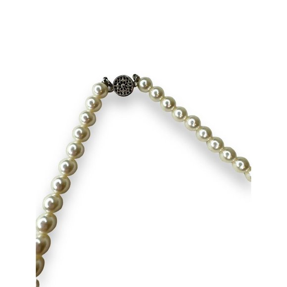 Vintage Large Chunky Statement Lucite Faux Pearl Cluster Necklace 24” - Picture 12 of 13